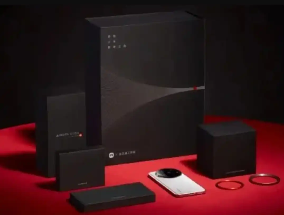 【期間限定！最安値挑戦】 Xiaomi unveils limited edition gift box set for the Xiaomi スマートフォン本体