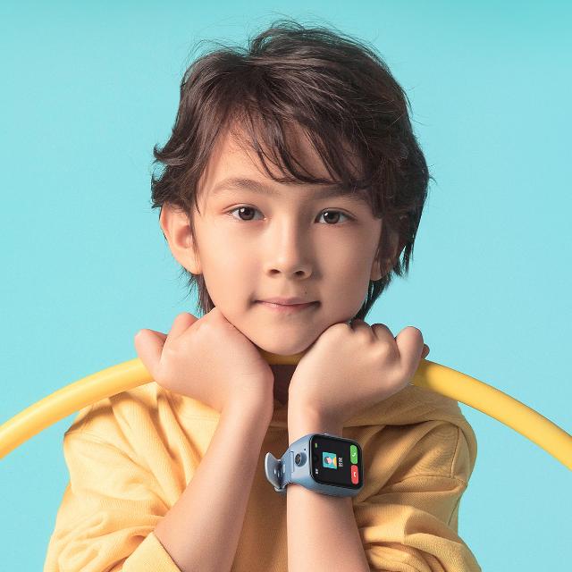 Watch that child. Xiaomi watch Kids 4pro. Honor choice Kids watch 4g.